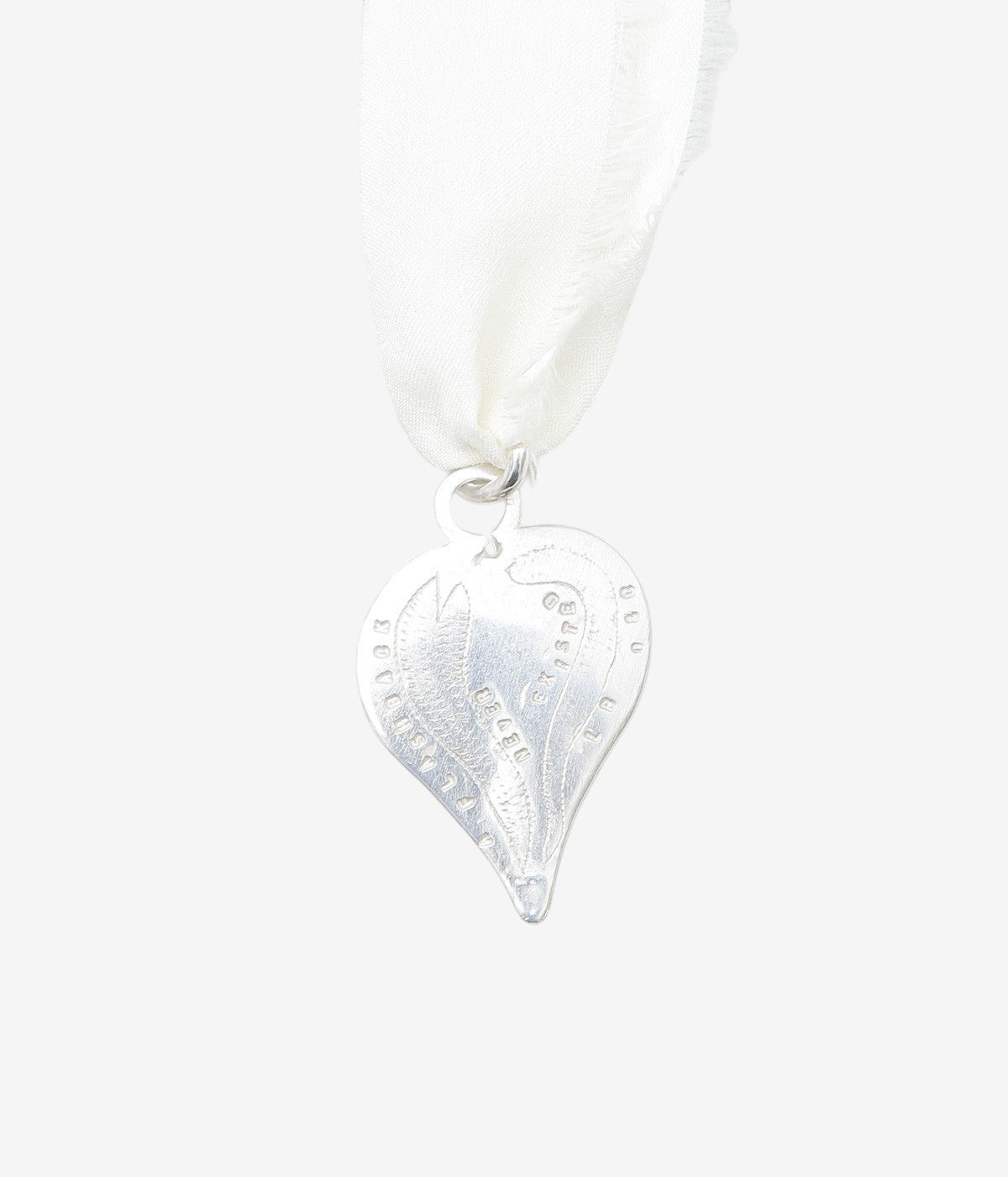 ORNAMENT&CRIME "FLASHBACK HEART RIBBON NECKLACE" (CREAM SILK RIBBON)