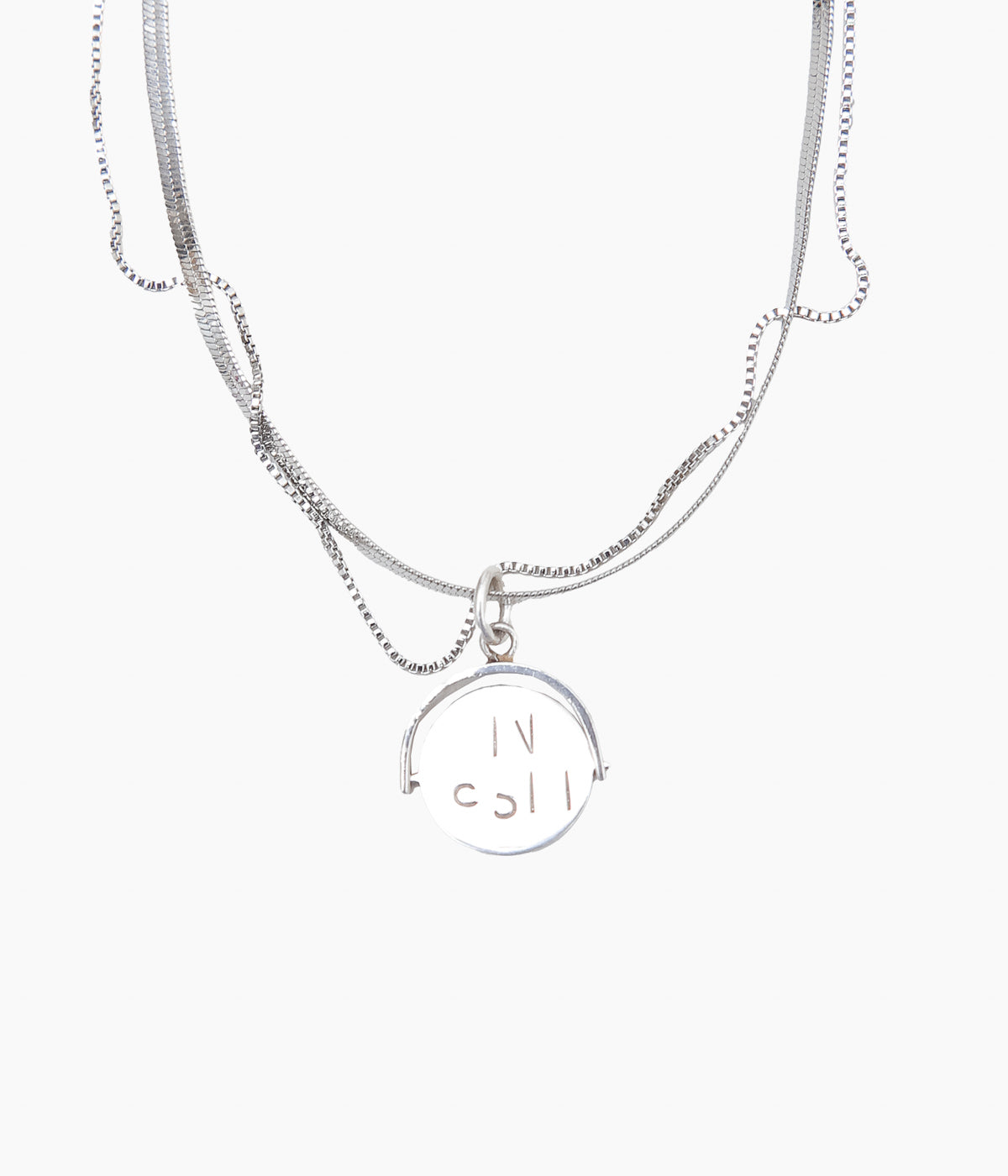 ORNAMENT&CRIME ''KISS ME DOUBLE SNAKE CHAIN NECKLACE'' (SILVER/BRASS)
