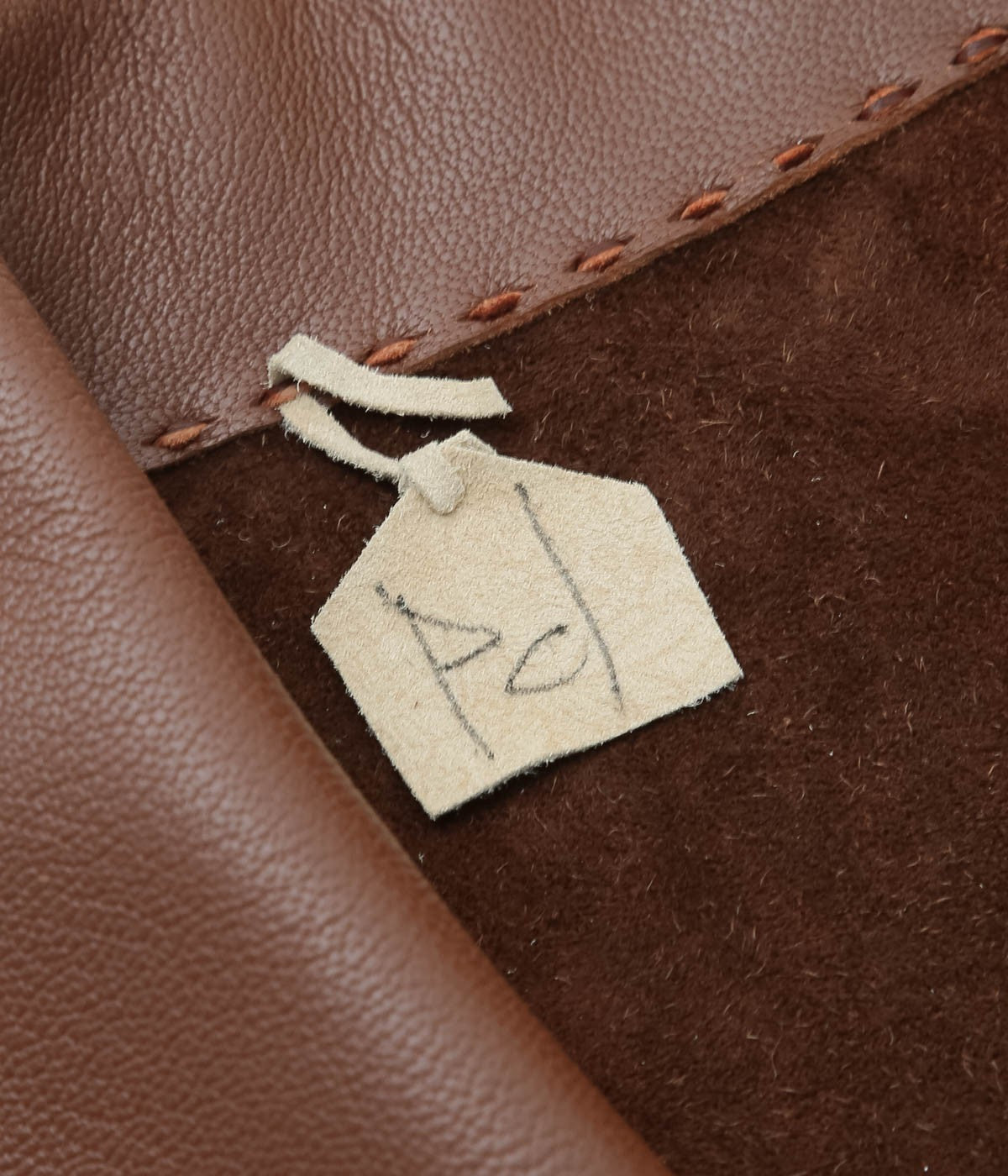 PAM DIETRICH "DEERSKIN MY JACKET" (TOBACCO GRAIN)