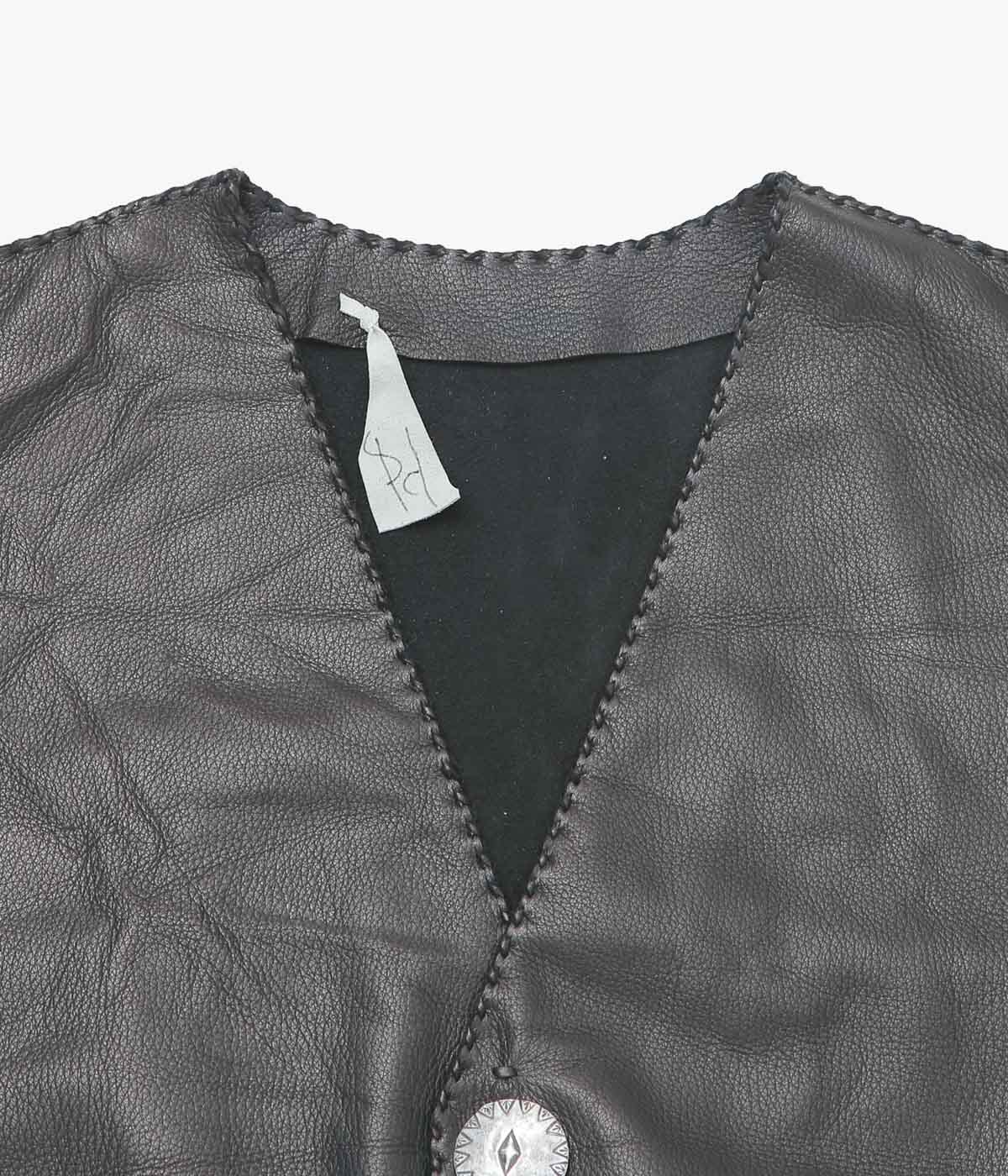 PAM DIETRICH ''DEERSKIN VEST'' (BLACK) – THE STORE BY MAIDENS