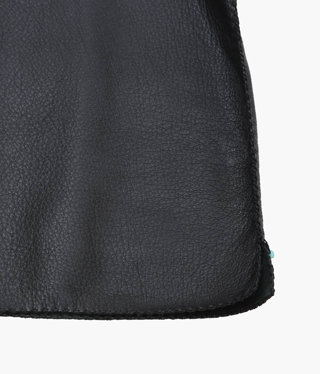 PAM DIETRICH ''DEERSKIN VEST'' (NZ BALACK)