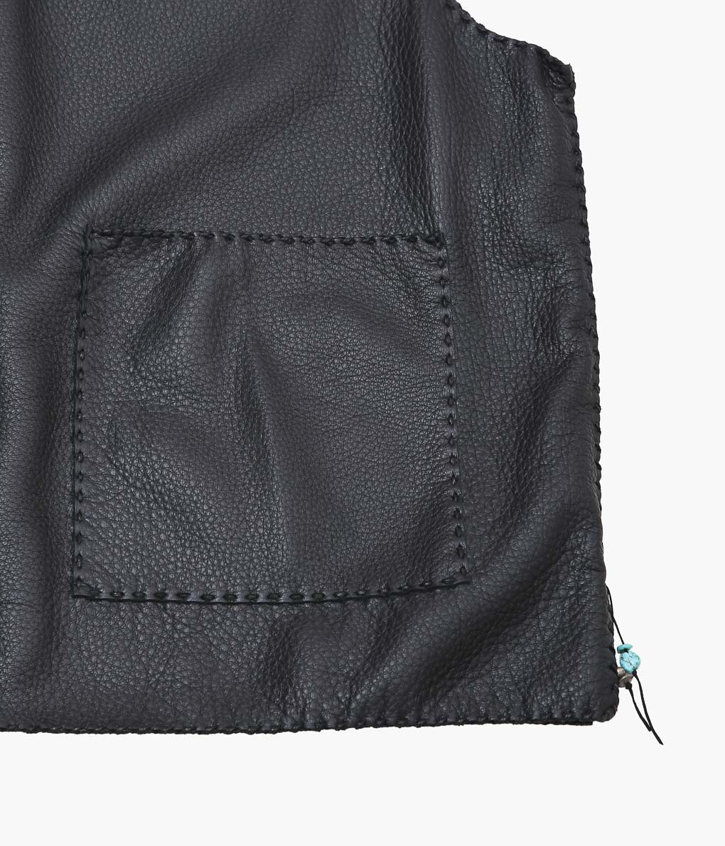 PAM DIETRICH ''DEERSKIN VEST'' (NZ BALACK)