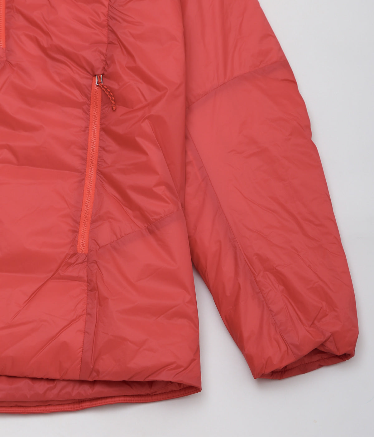 PATAGONIA ''M'S DAS PARKA'' (AMANITA RED)