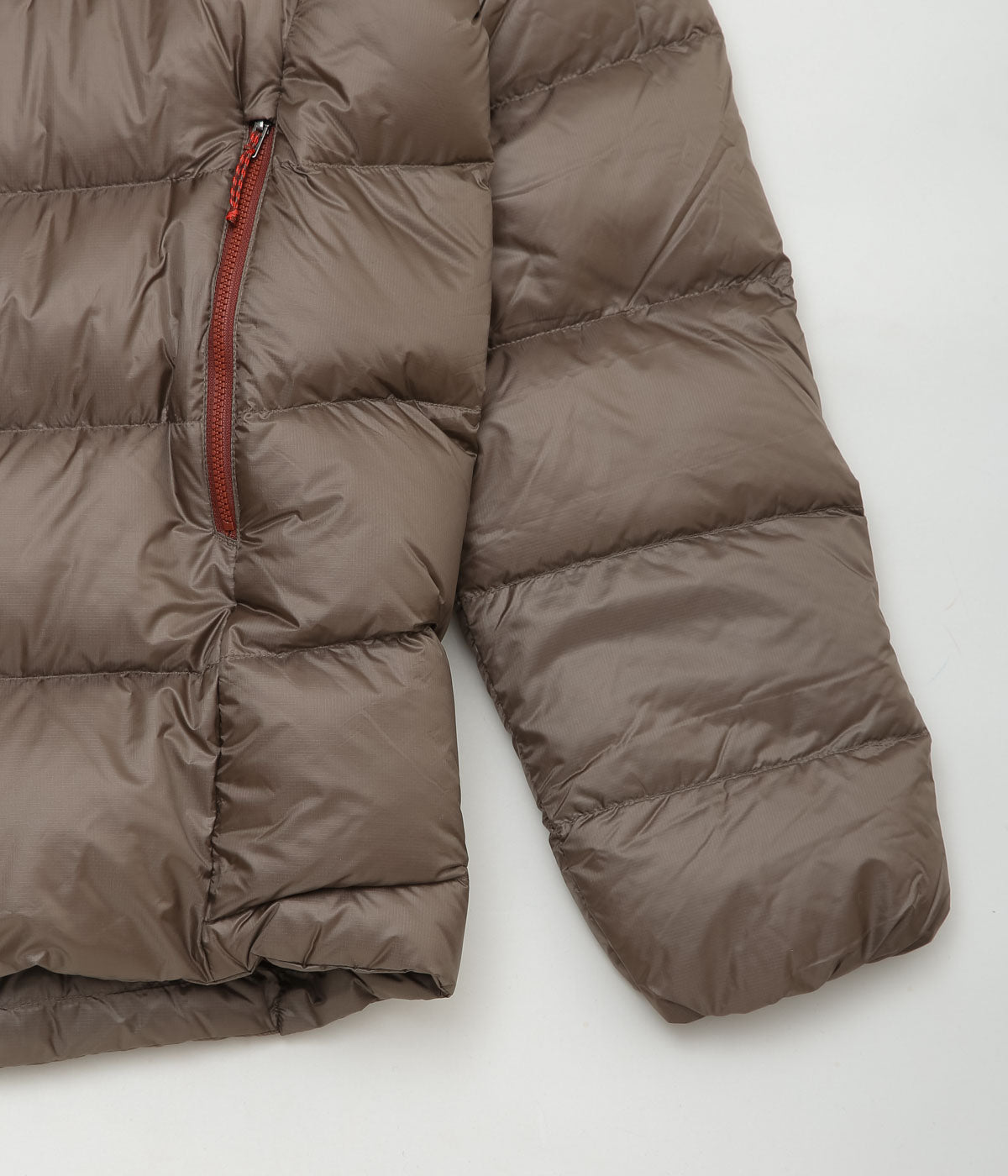PATAGONIA ''M'S FITZ ROY DOWN HOODY'' (MARLOW BROWN)