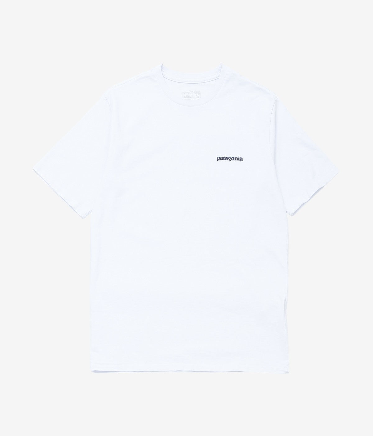 PATAGONIA ''M'S P-6 LOGO RESPONSIBILI-TEE'' (WHI)
