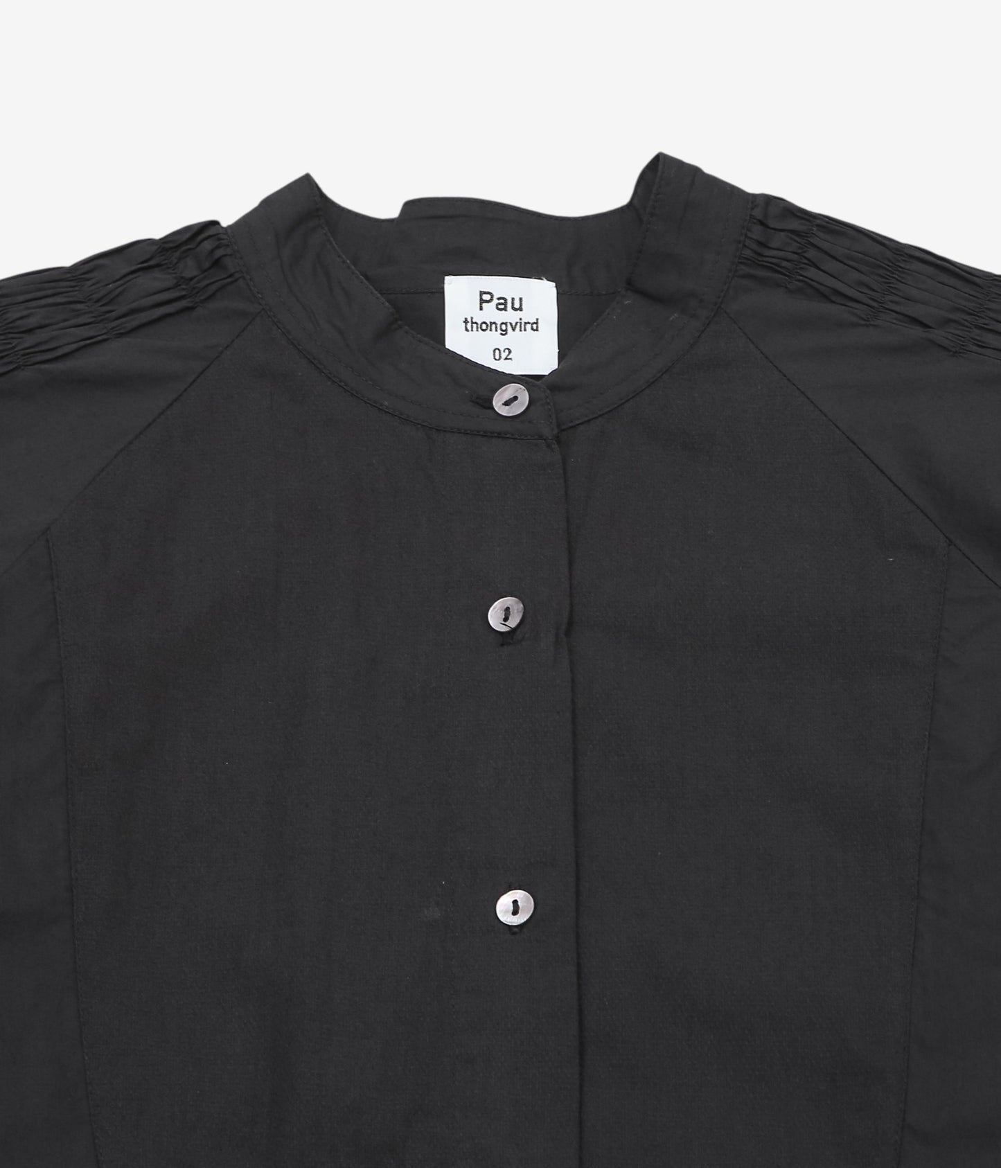 PAU THONGVIRD ''ギャザー胸当てシャツ'' (BLACK)