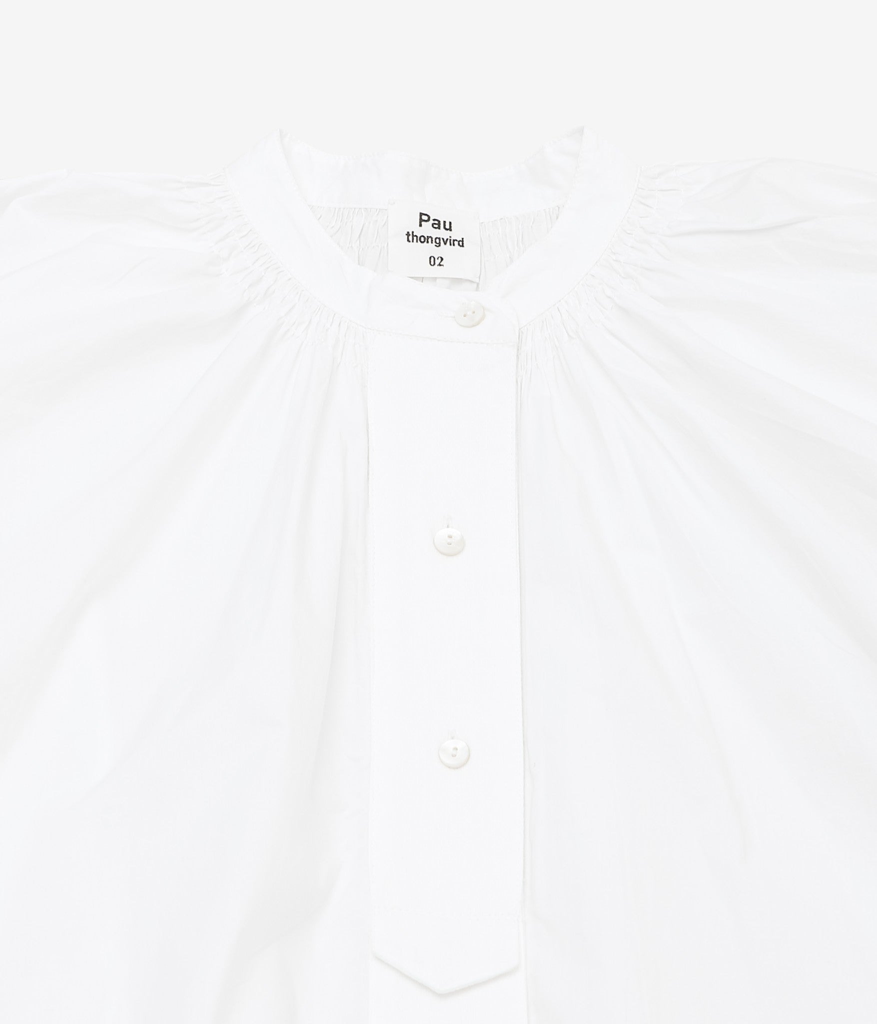 PAU THONGVIRD ''ギャザービッグシャツ'' (WHITE) – THE STORE BY MAIDENS