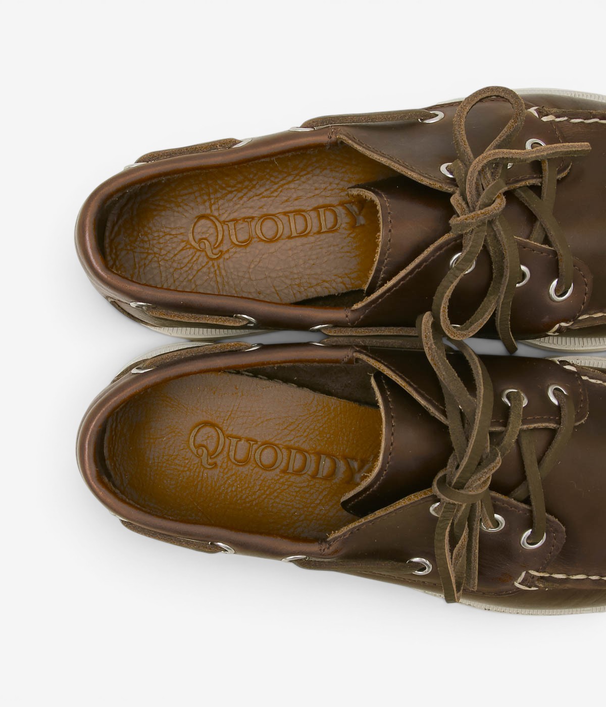 QUODDY TRAIL MOCCASIN ''HEAD BOAT SHOE(WHITE BOAT SOLE)'' (BROWN