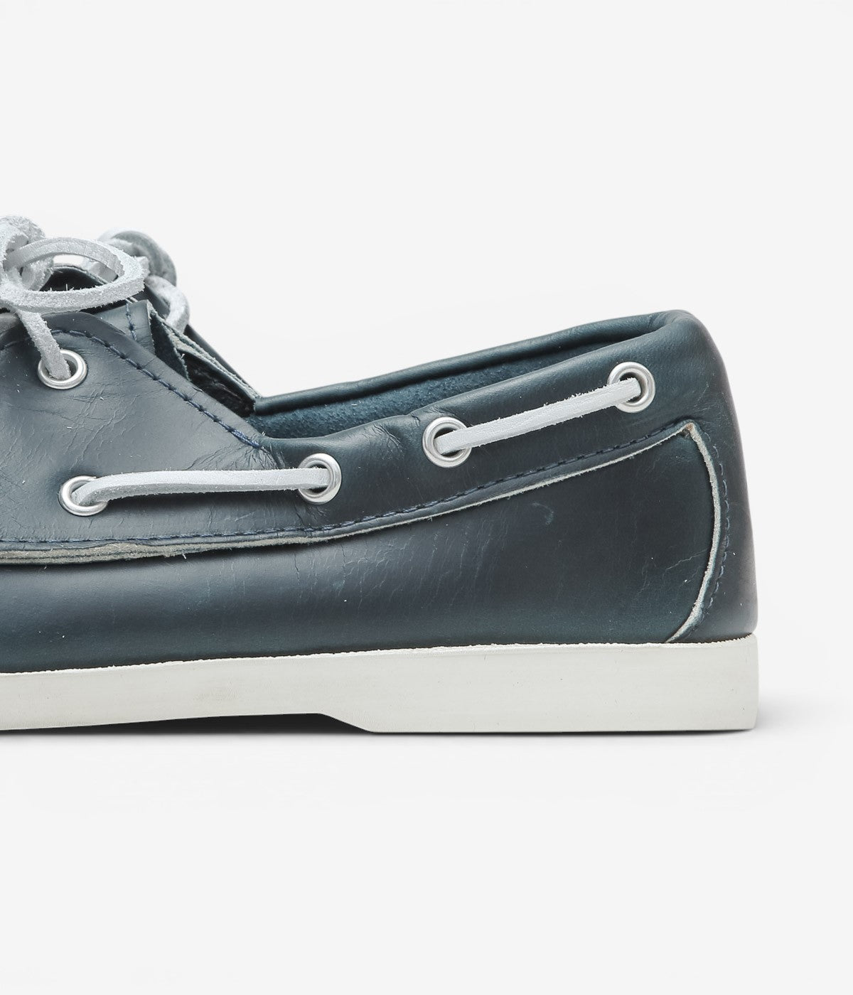 QUODDY TRAIL MOCCASIN ''HEAD BOAT SHOE(WHITE BOAT SOLE)'' (NAVY LEATHER)