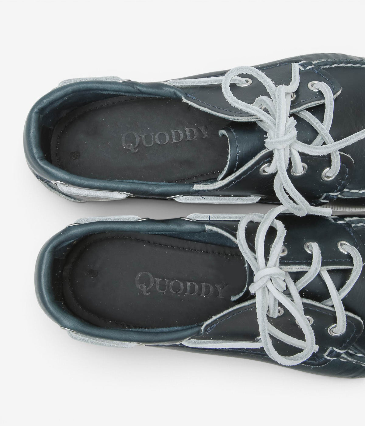 QUODDY TRAIL MOCCASIN ''HEAD BOAT SHOE(WHITE BOAT SOLE)'' (NAVY LEATHER)