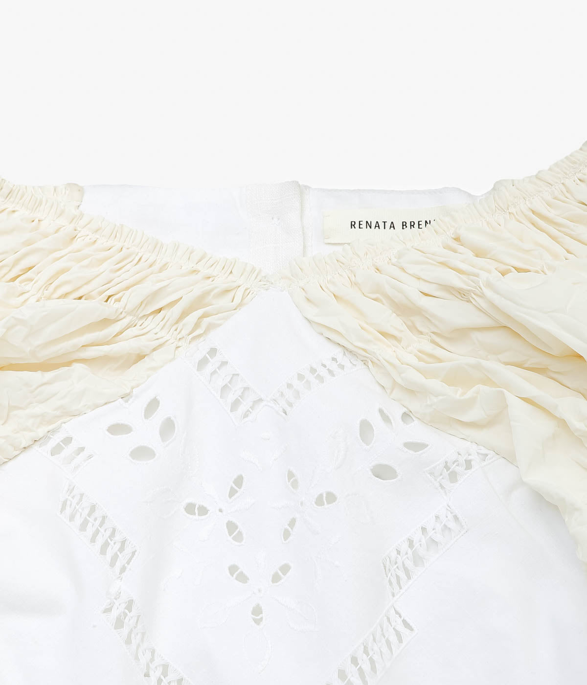 RENATA BRENHA ''CORAZON TOP'' (OFF WHITE)