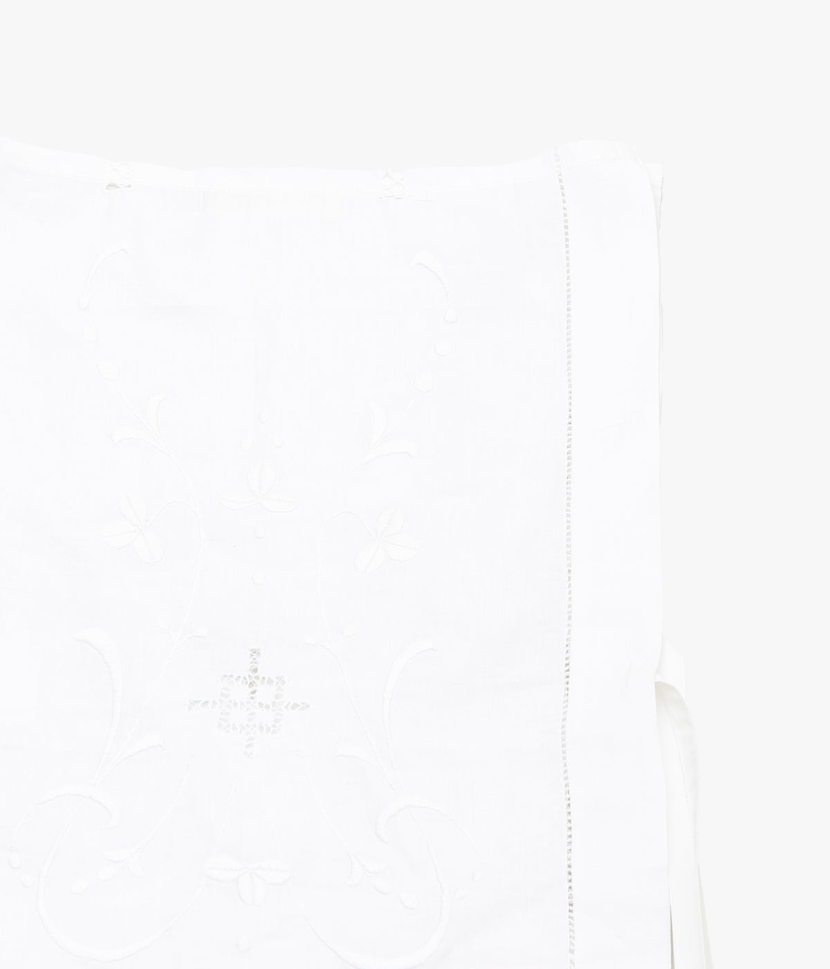 RENATA BRENHA ''TABLE RUNNER TOP /2'' (OFF WHITE, UPCYCLED)