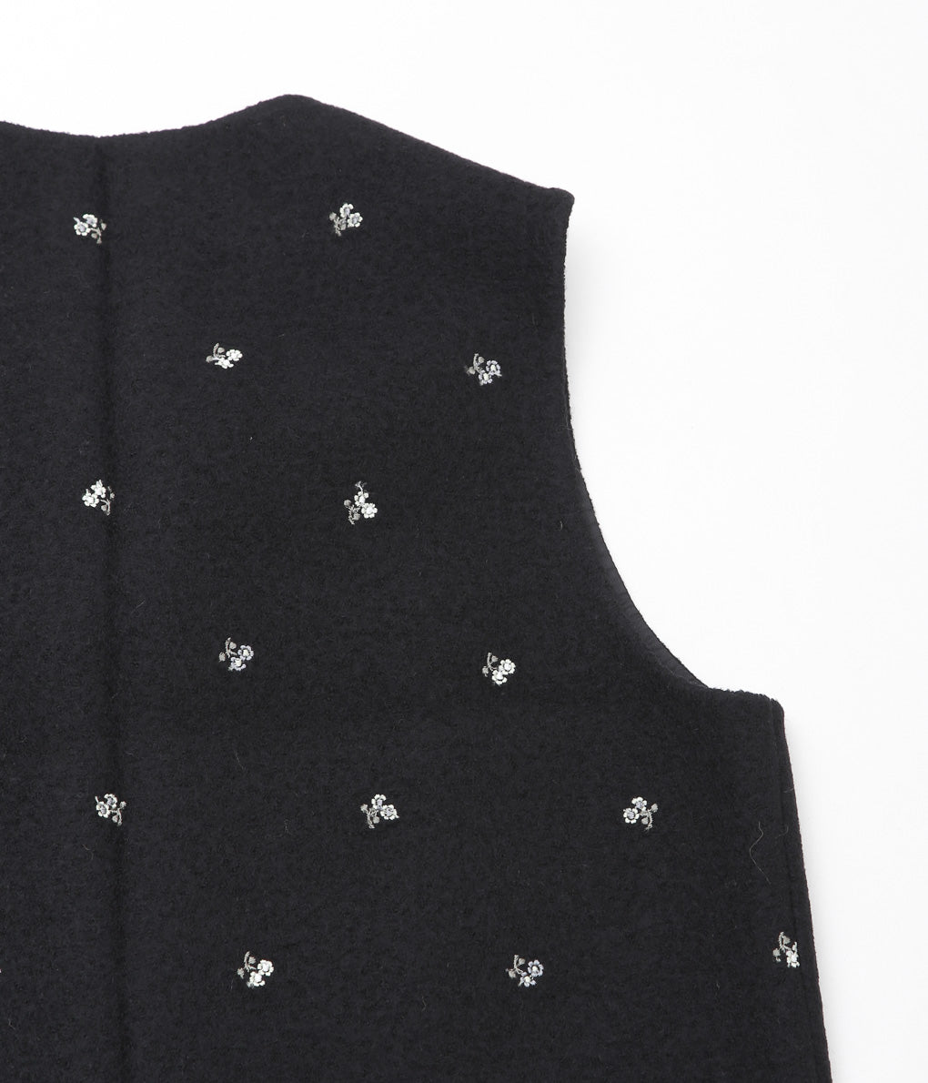 RIER ''WALKER GILET'' (BLACK FLOWERS FELTED)