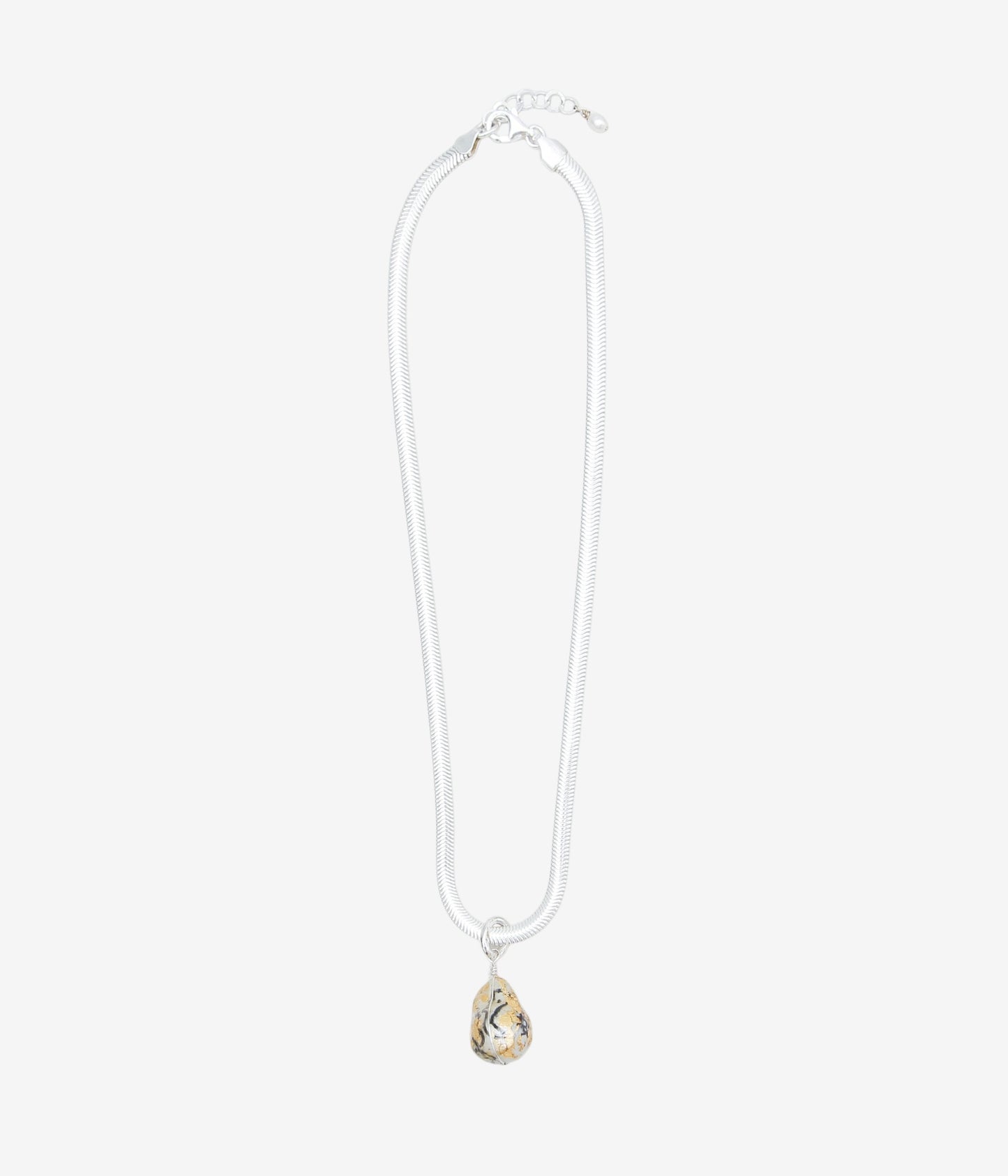 ORNAMENT&CRIME ''BAROQUE PEARL SNAKE CHAIN NECKLACE/2'' (SILVER/BRASS)