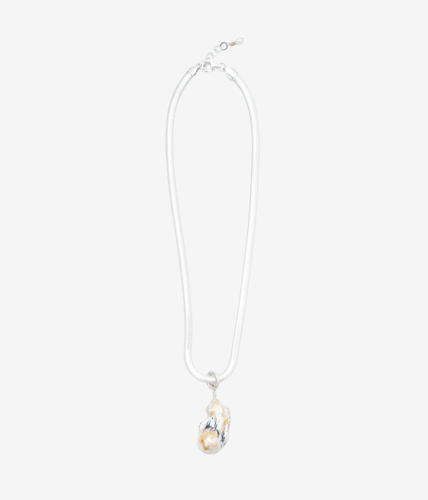 ORNAMENT&CRIME ''BAROQUE PEARL SNAKE CHAIN NECKLACE/3'' (SILVER/BRASS)