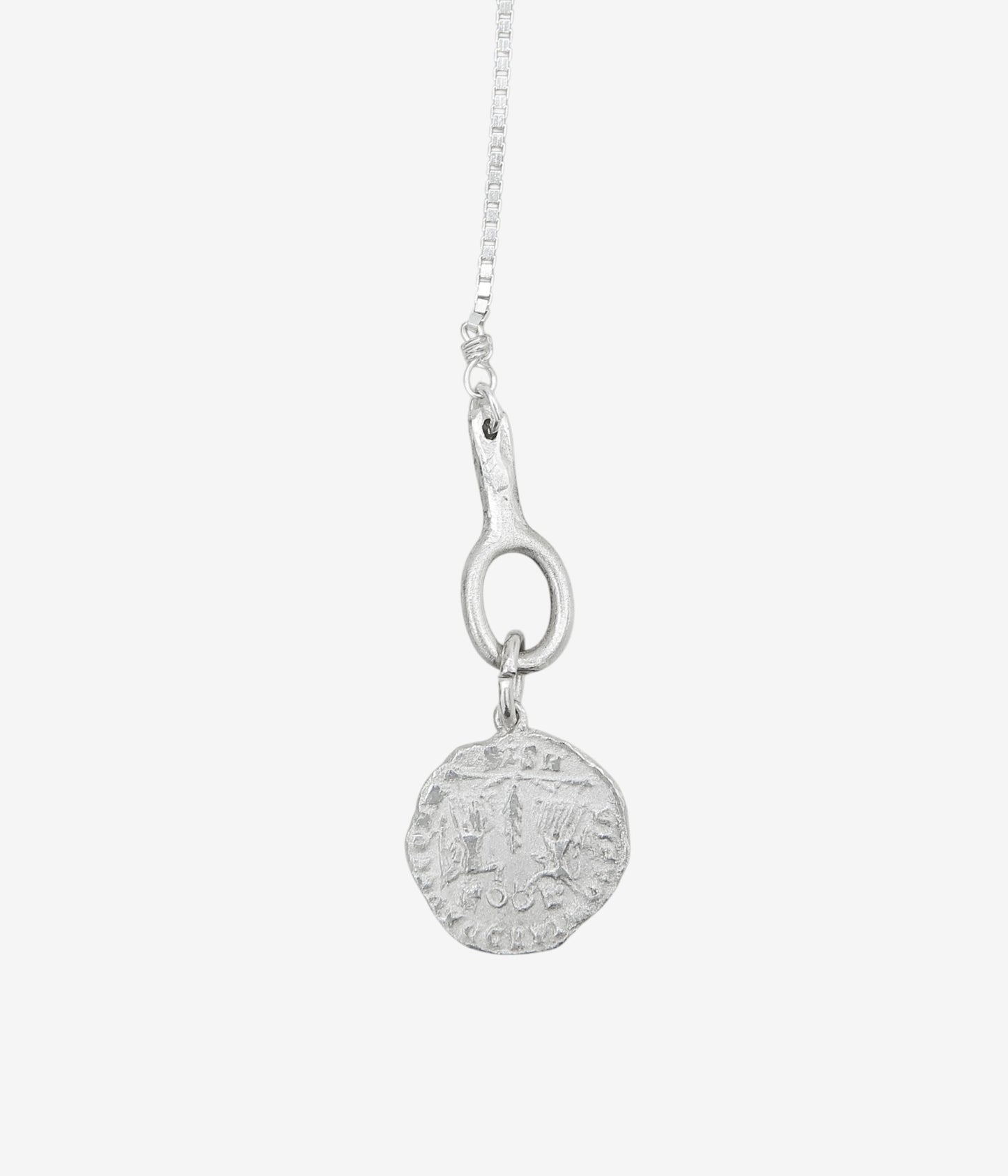 ORNAMENT&CRIME ''Y CHOKER W/ ROMAN COIN'' (STERLING SILVER CHARM SILVER CHAIN)