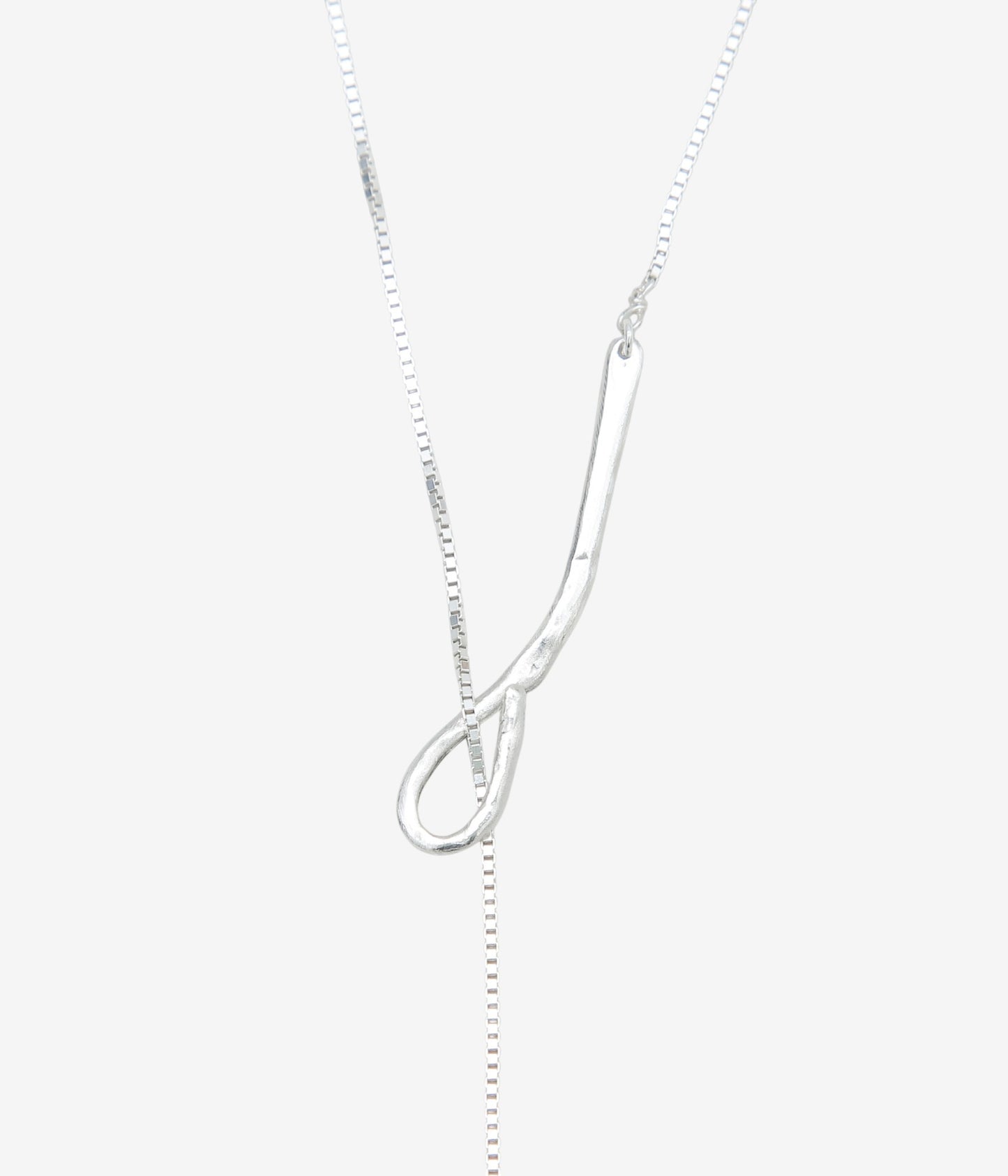 ORNAMENT&CRIME ''Y CHOKER W/ ROUND PEARL HAND DRAWING'' (SILVER/PEARL)