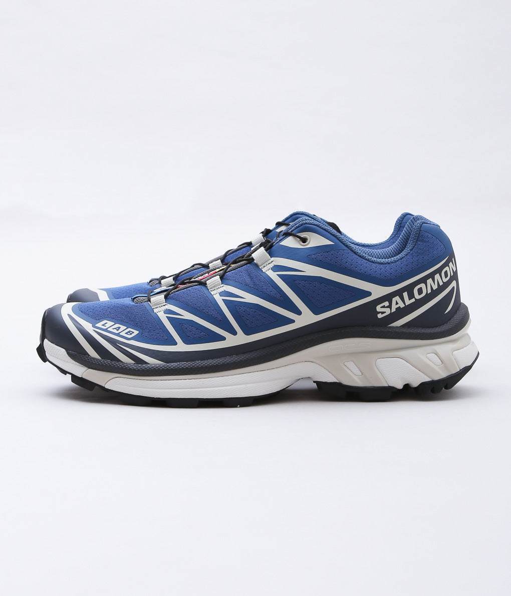 SALOMON ''XT-6'' (DARK BLUE/ALMOND MILK/ASPHALT)