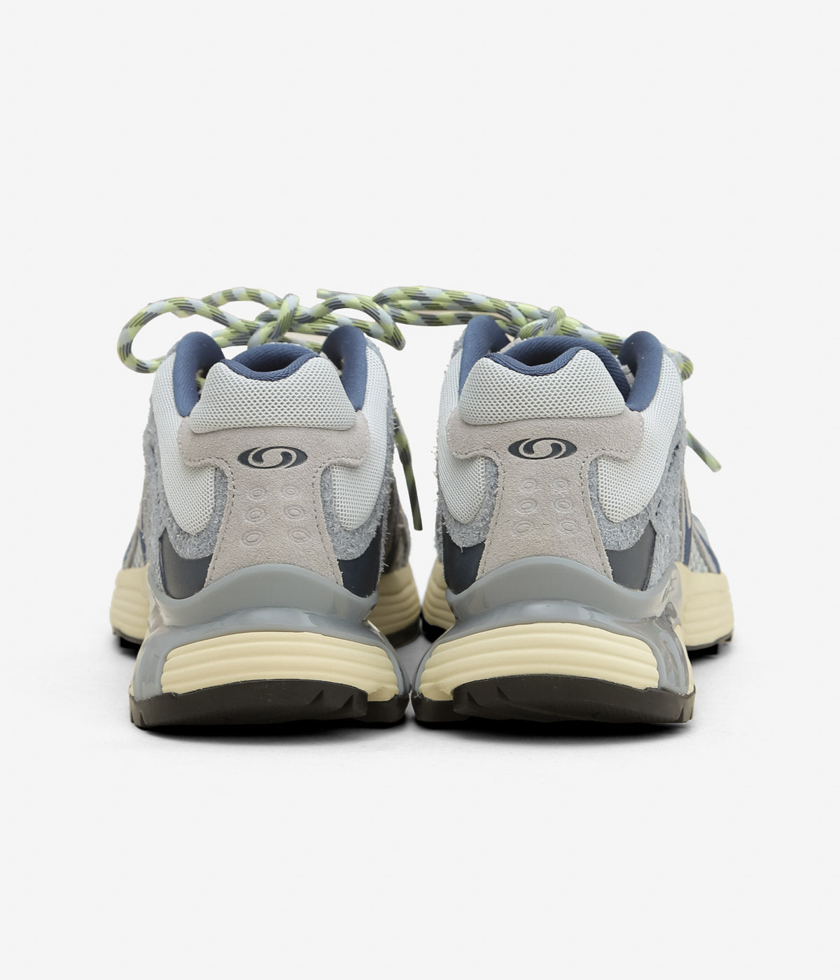 SALOMON ''XT-WHISPER EMBROIDERY'' (PEARL BLUE/TRADEWINDS/SPELLBOUND)