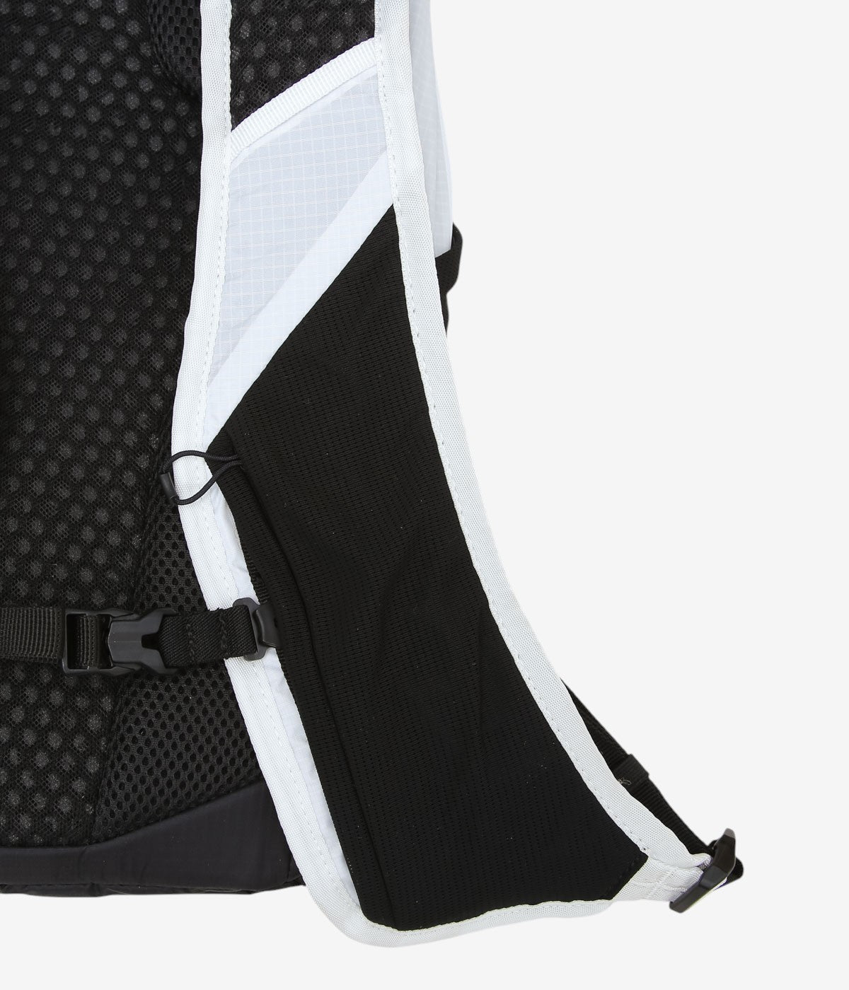 SALOMON ''XT 10'' (WHITE / BLACK)
