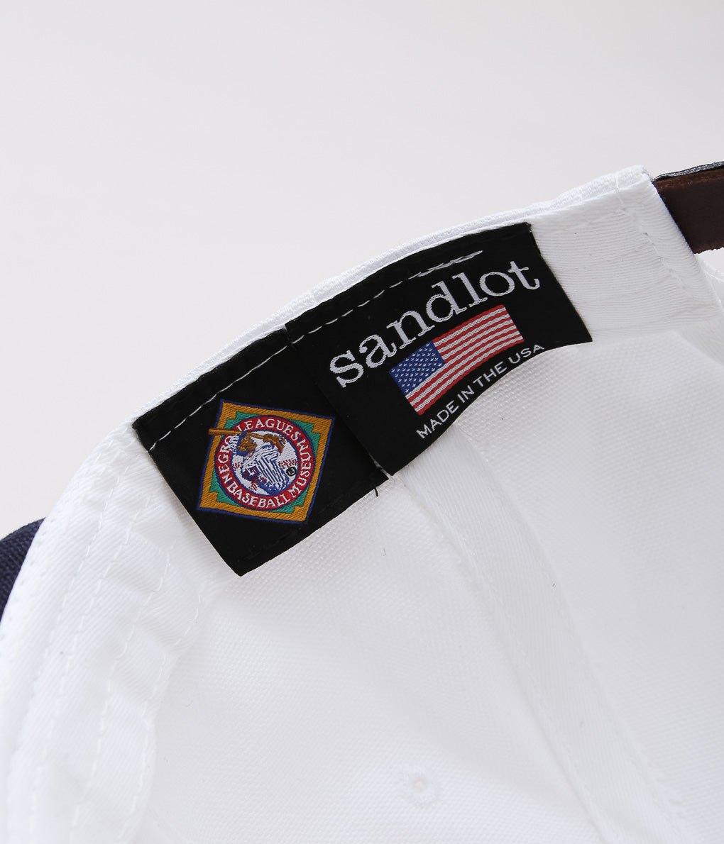 SANDLOT ''SUNTURCE'' (WHITE/NAVY)