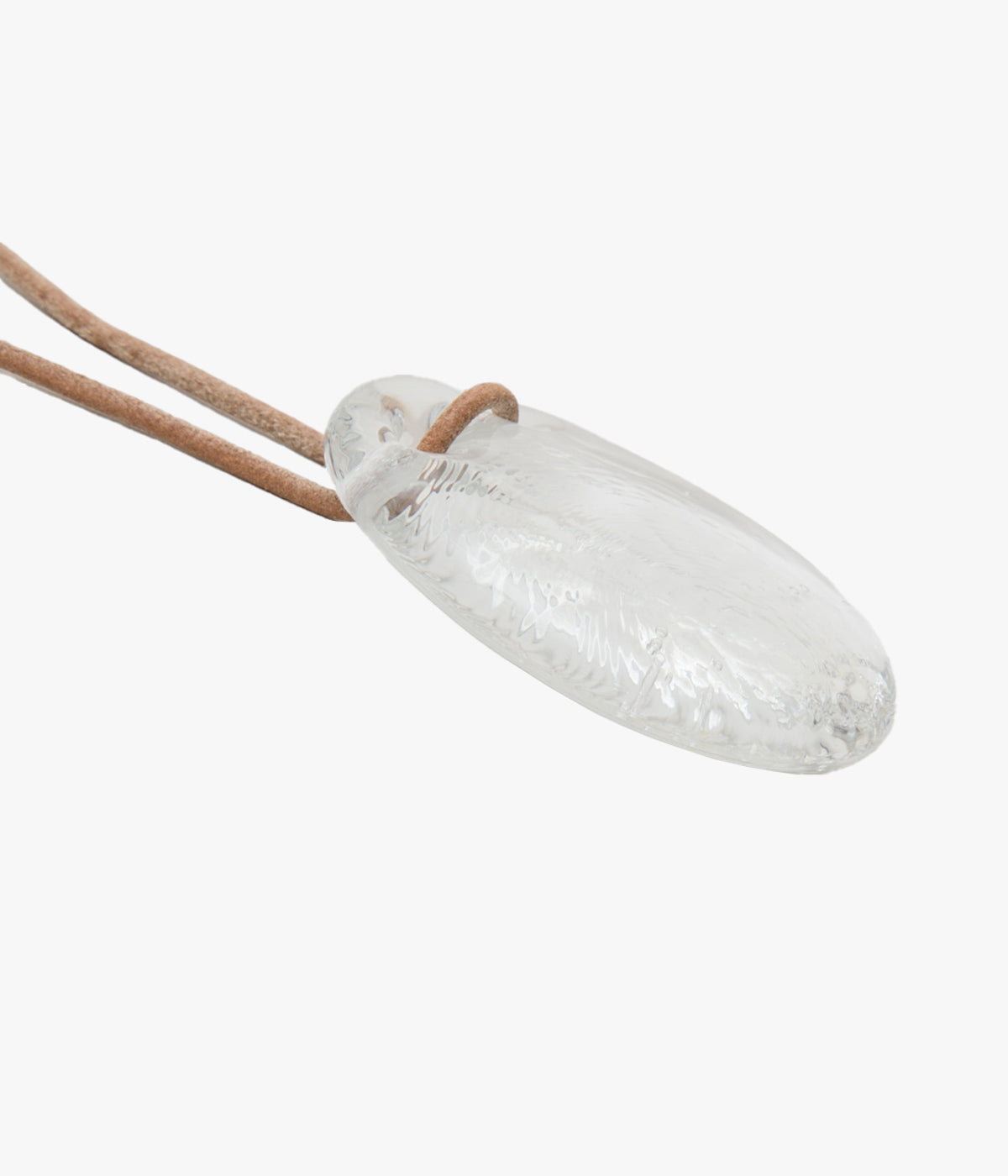 SEYA. ``DROP NECKLACE'' (TRANSPARENT)