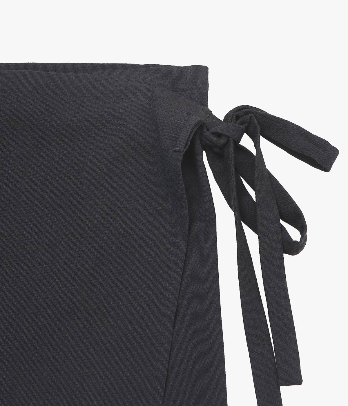 SEYA. ''TAILOR APRON'' (MUD INDIGO)