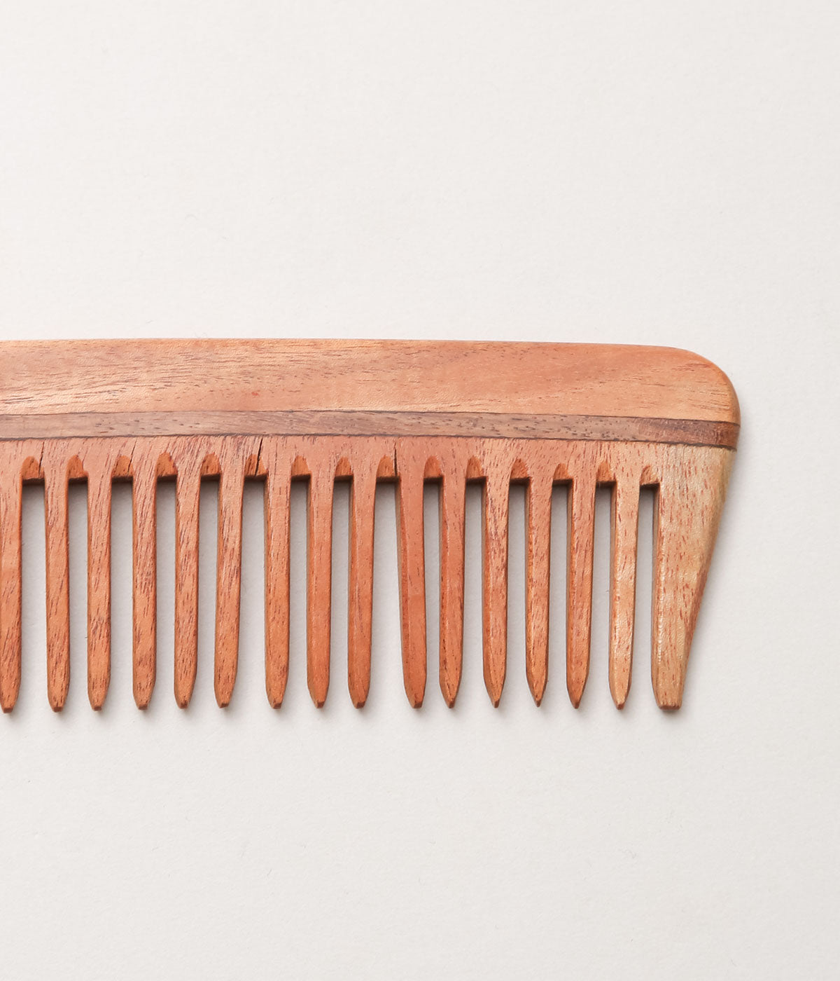 SEYA. ``AYURVEDIC COMB'' (NATURAL)