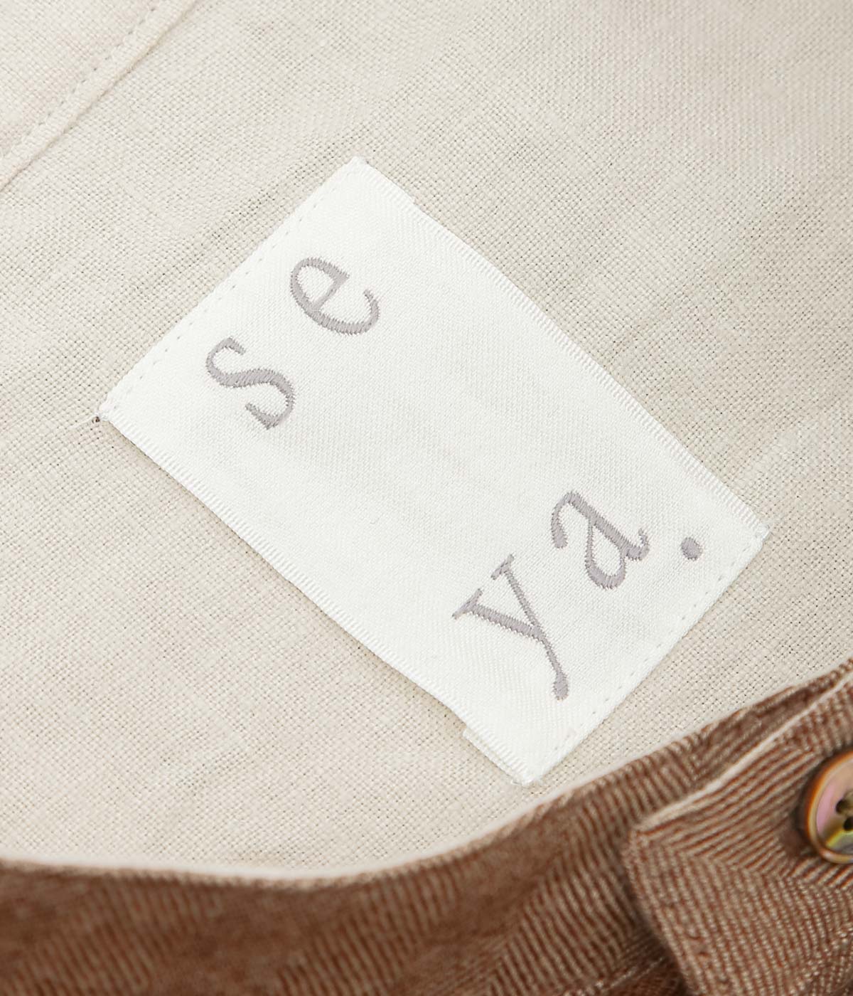 SEYA. ``RAYMOND AUTUMN SHIRT'' (SQUIRREL)