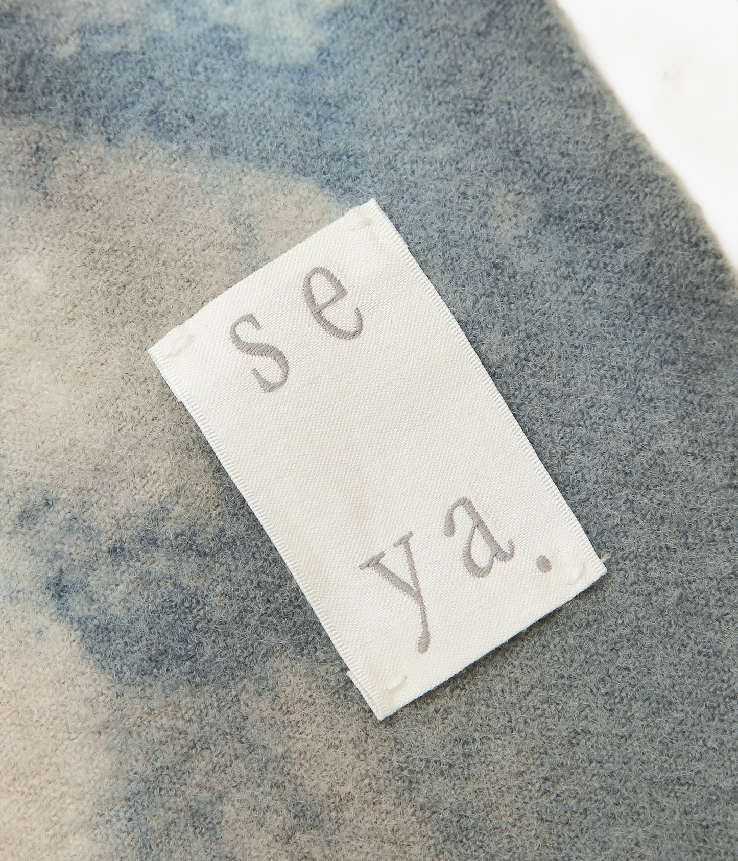 SEYA. ''VEGETAL DYE BLANKET'' (INDIGO X OAK)