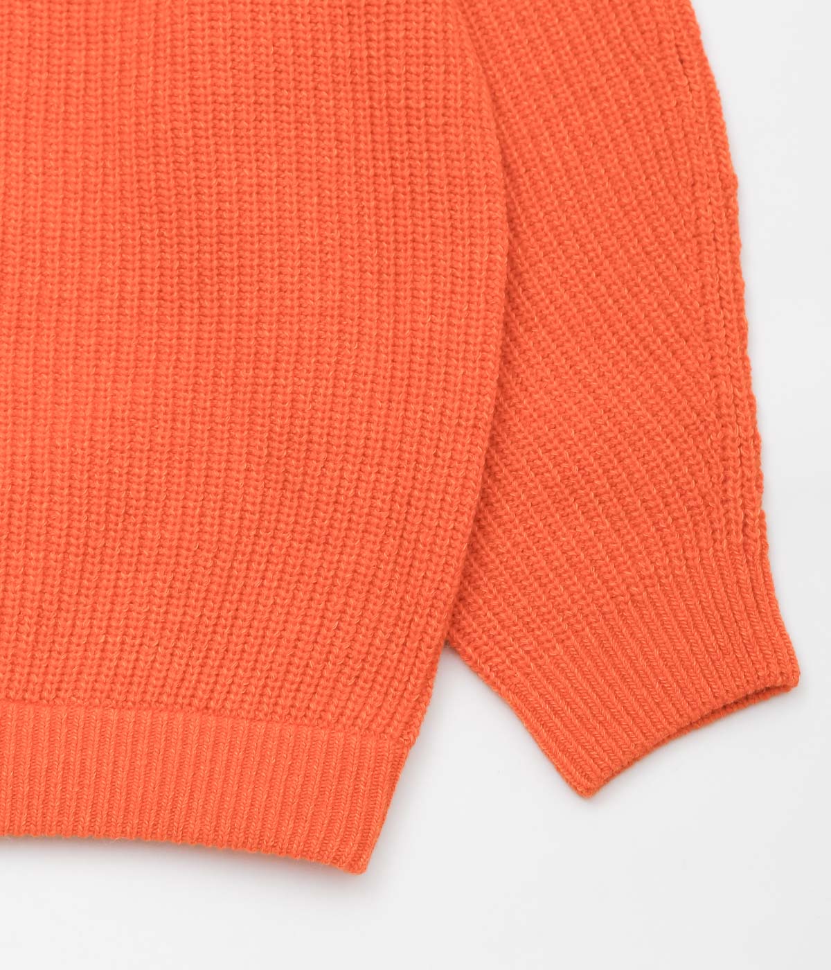 SILLAGE ''SUPER FINE WOOL RIBBED CREW'' (ORANGE)
