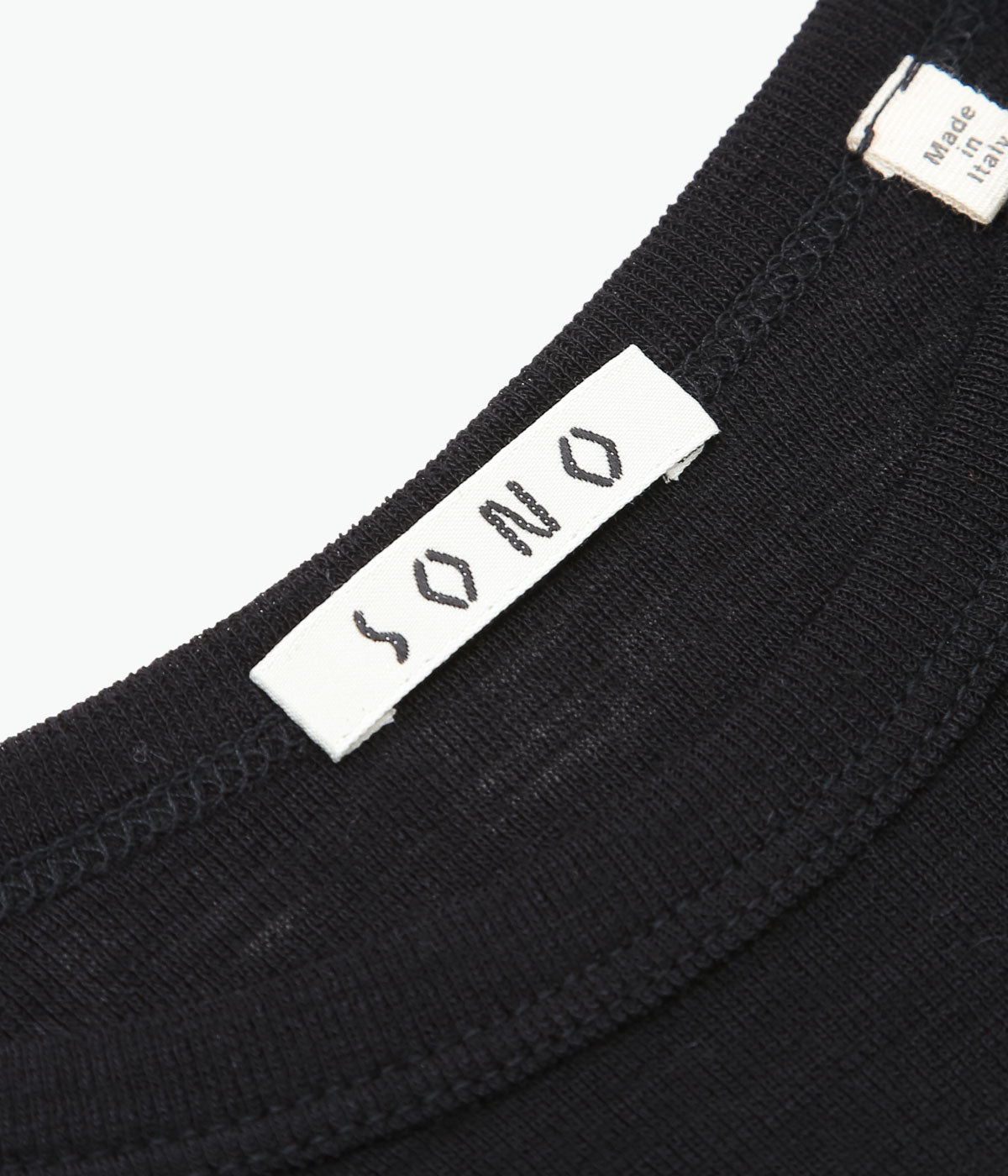 SONO ''LUNA LONGSLEEVE'' (AGE, BLACK)