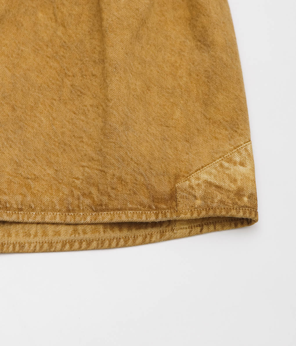 SONO ''SCHULZ SHORTS'' (GOLD CLAY)