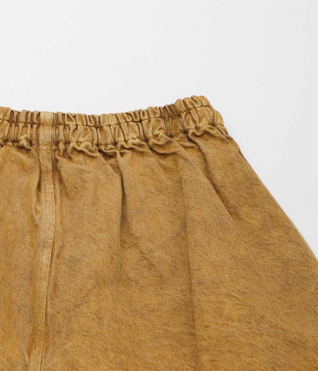 SONO ''SCHULZ SHORTS'' (GOLD CLAY)