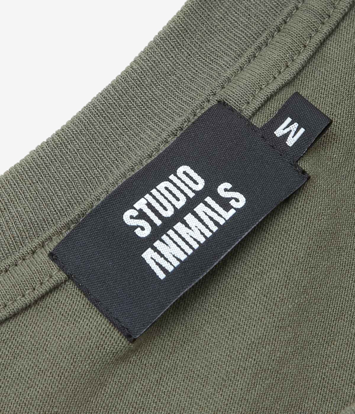 STUDIO ANIMALS ''STUDIO ANIMALES × TAKURO NAKAMURA "USA ANIMALS TEE"'' (OLIVE)