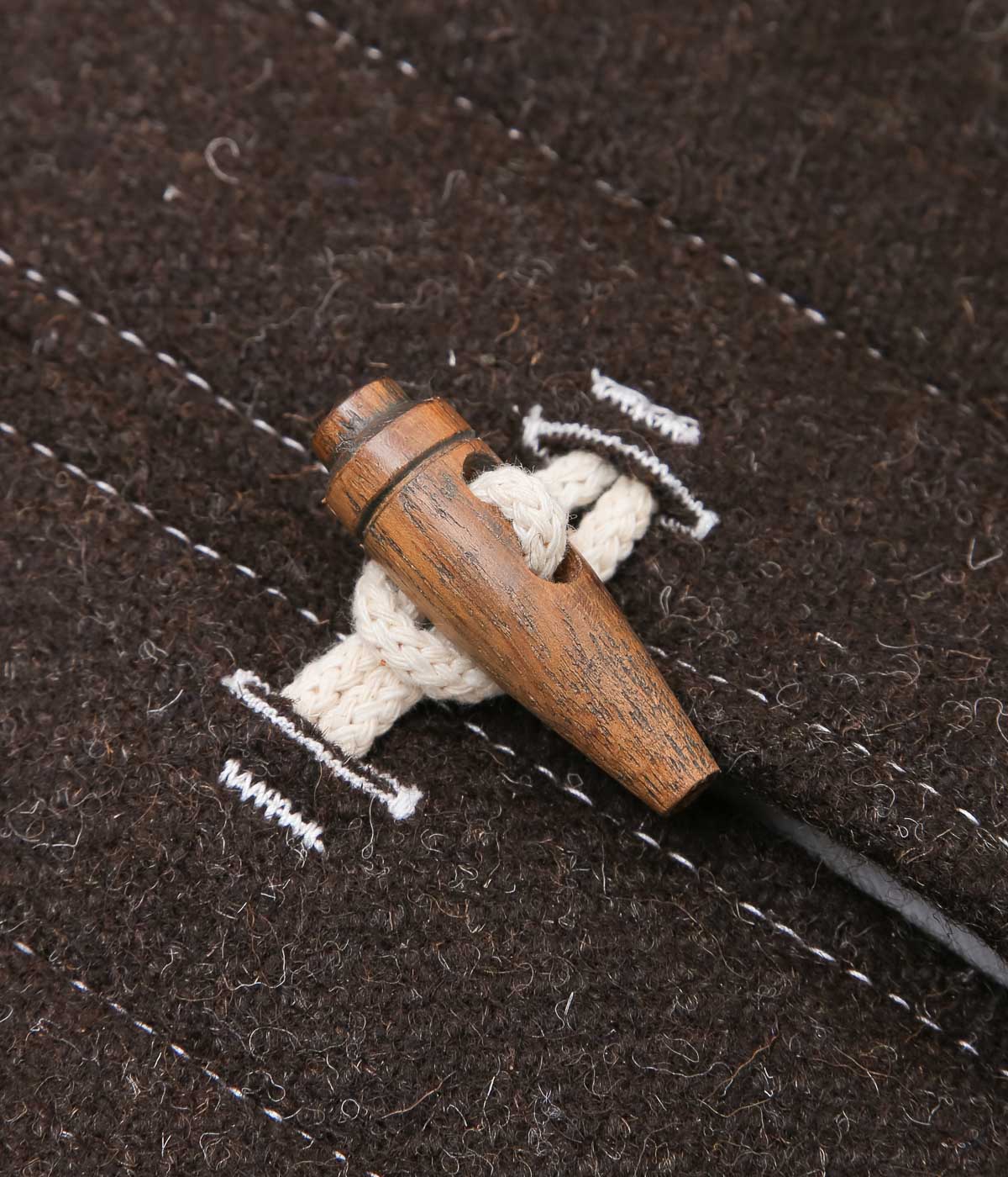TENDER CO. ''AMBLER COAT'' (NATURAL BROWN)
