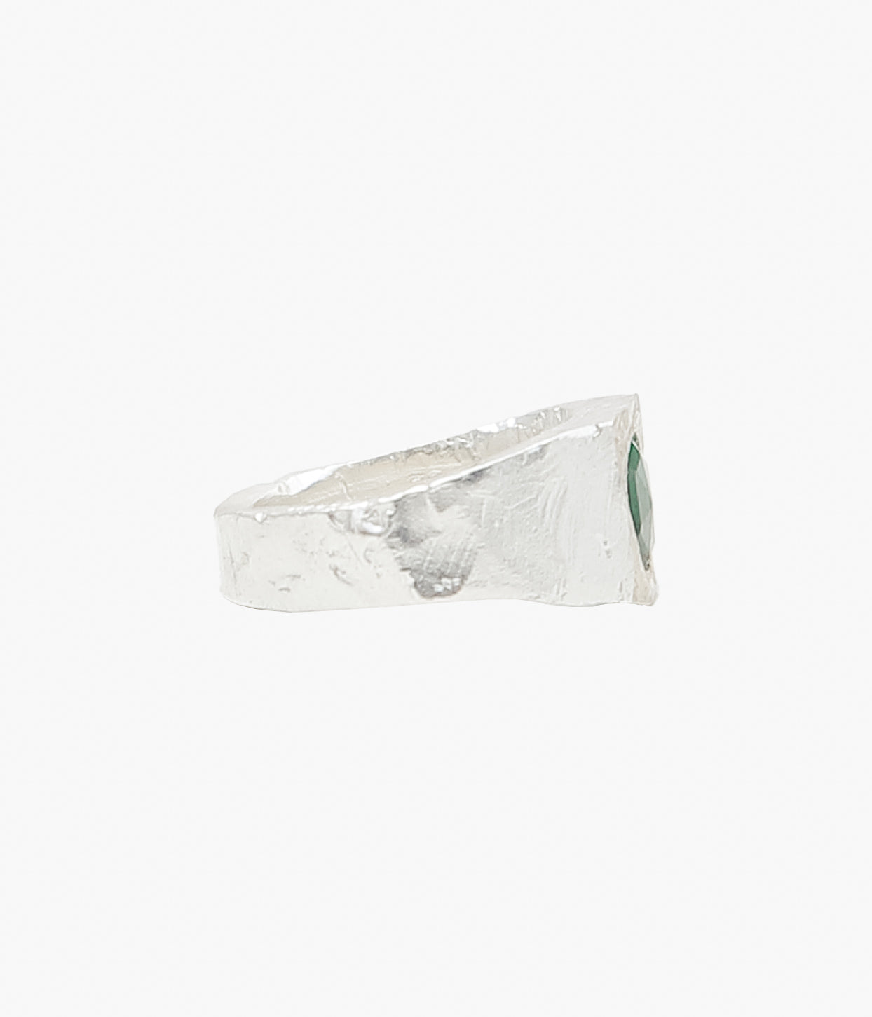 THE OUZE ''ISLAND SIGNET'' (EMERALD)