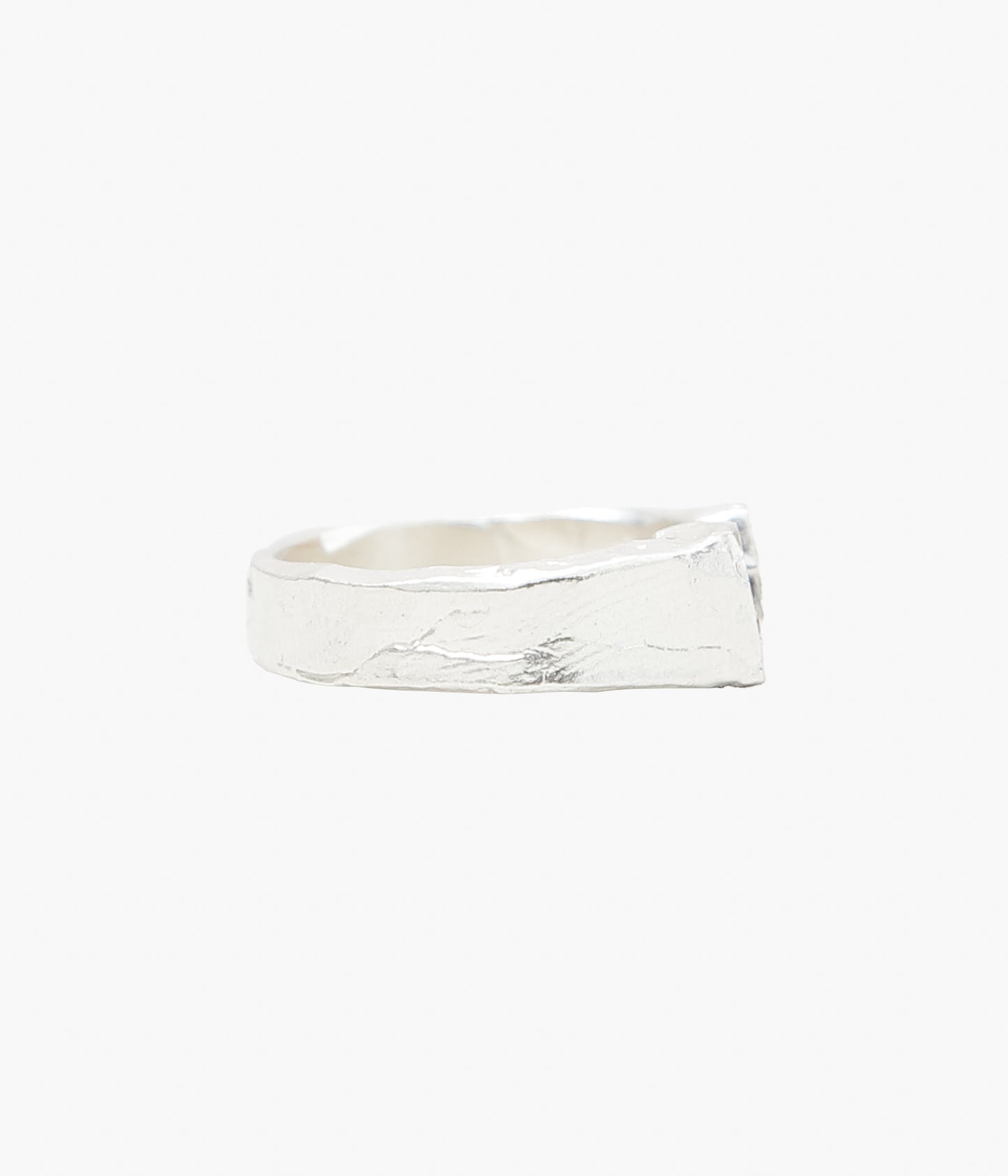 THE OUZE ''OPEN RING'' (RUBY)