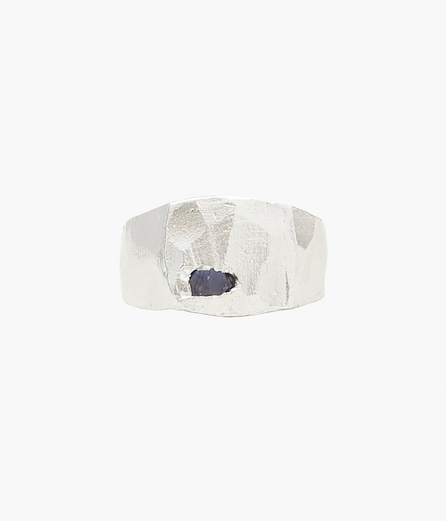 THE OUZE ''UNA SQUARE SIGNET'' (RAW SAPPHIRES)