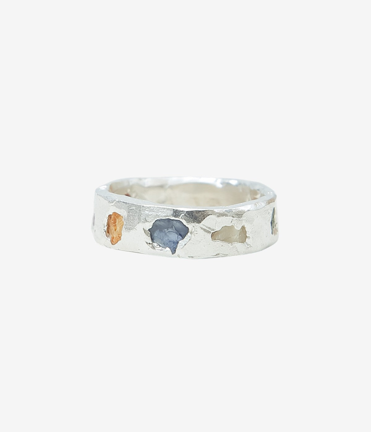 THE OUZE ''MULTI SAPPHIRE SCATTER BAND'' (MULTI SAPPHIRE)