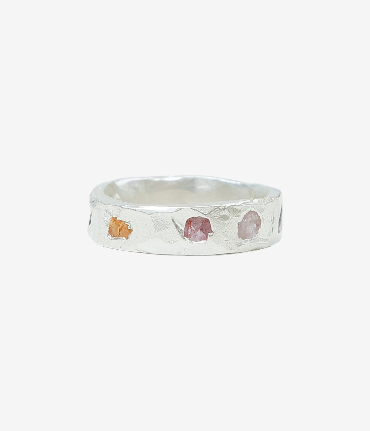 THE OUZE ''MULTI SAPPHIRE SCATTER BAND'' (MULTI SAPPHIRE)