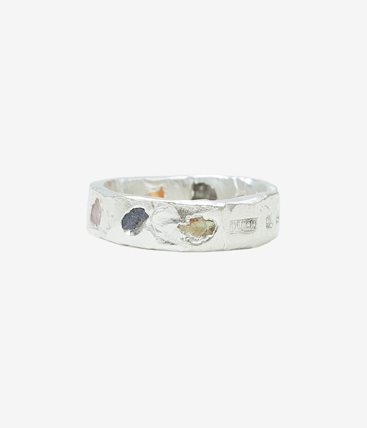 THE OUZE ''MULTI SAPPHIRE SCATTER BAND'' (MULTI SAPPHIRE)