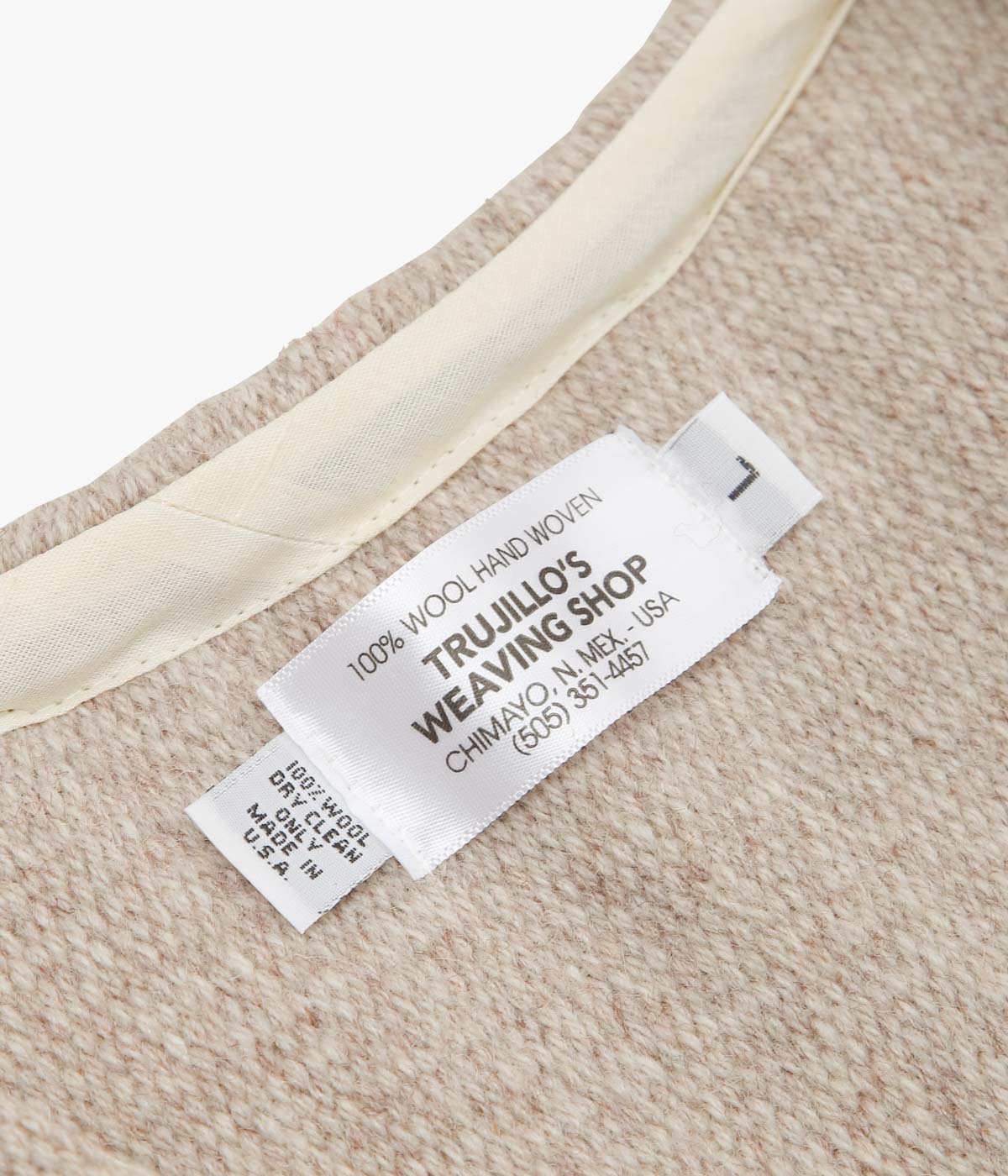 TRUJILLO'S ''CHIMAYO VEST FOR MAIDENS SHOP'' (OATMEAL)