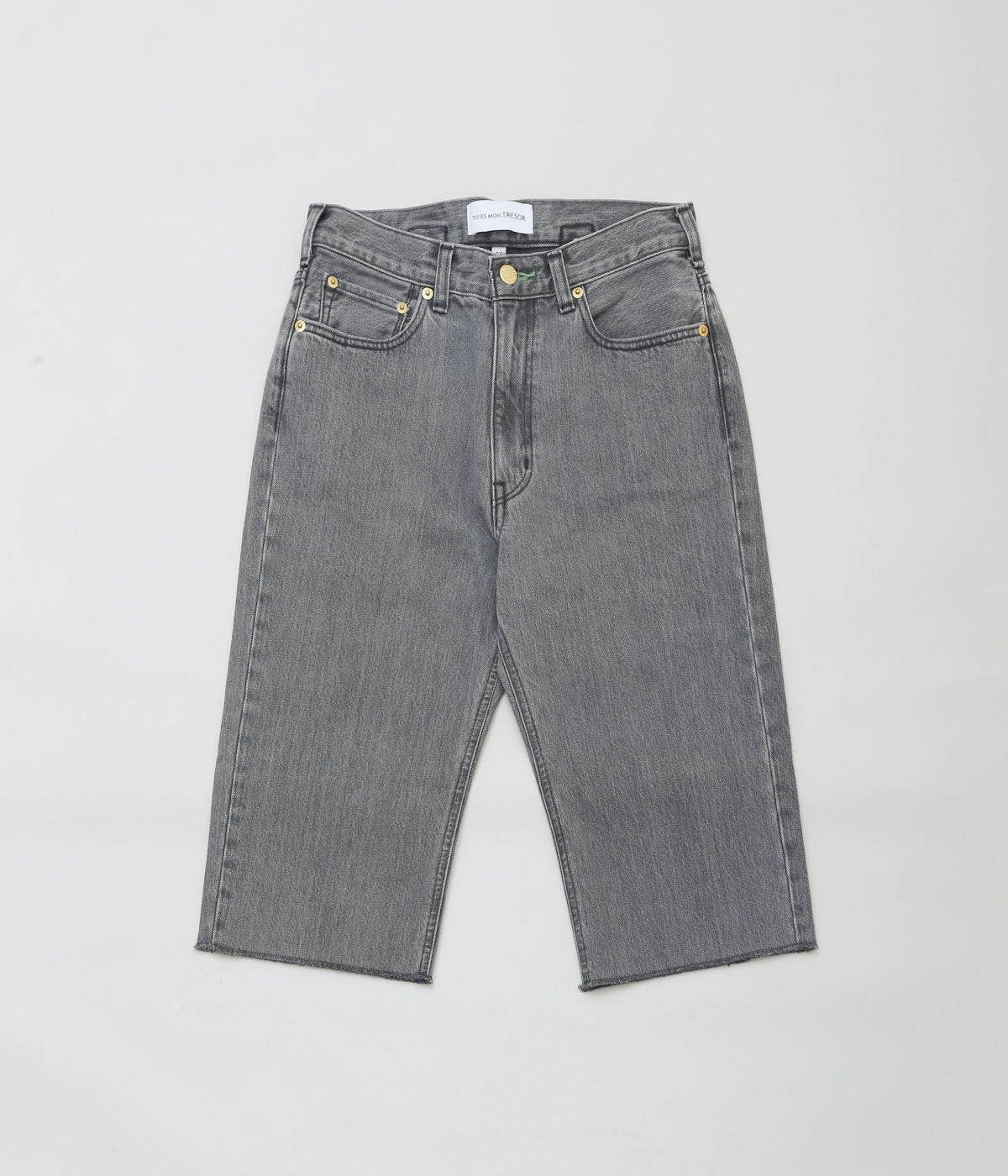 TU ES MON TRESOR ''THE EMERALD JEAN SHORT'' (SOLID BLACK 3YEAR)