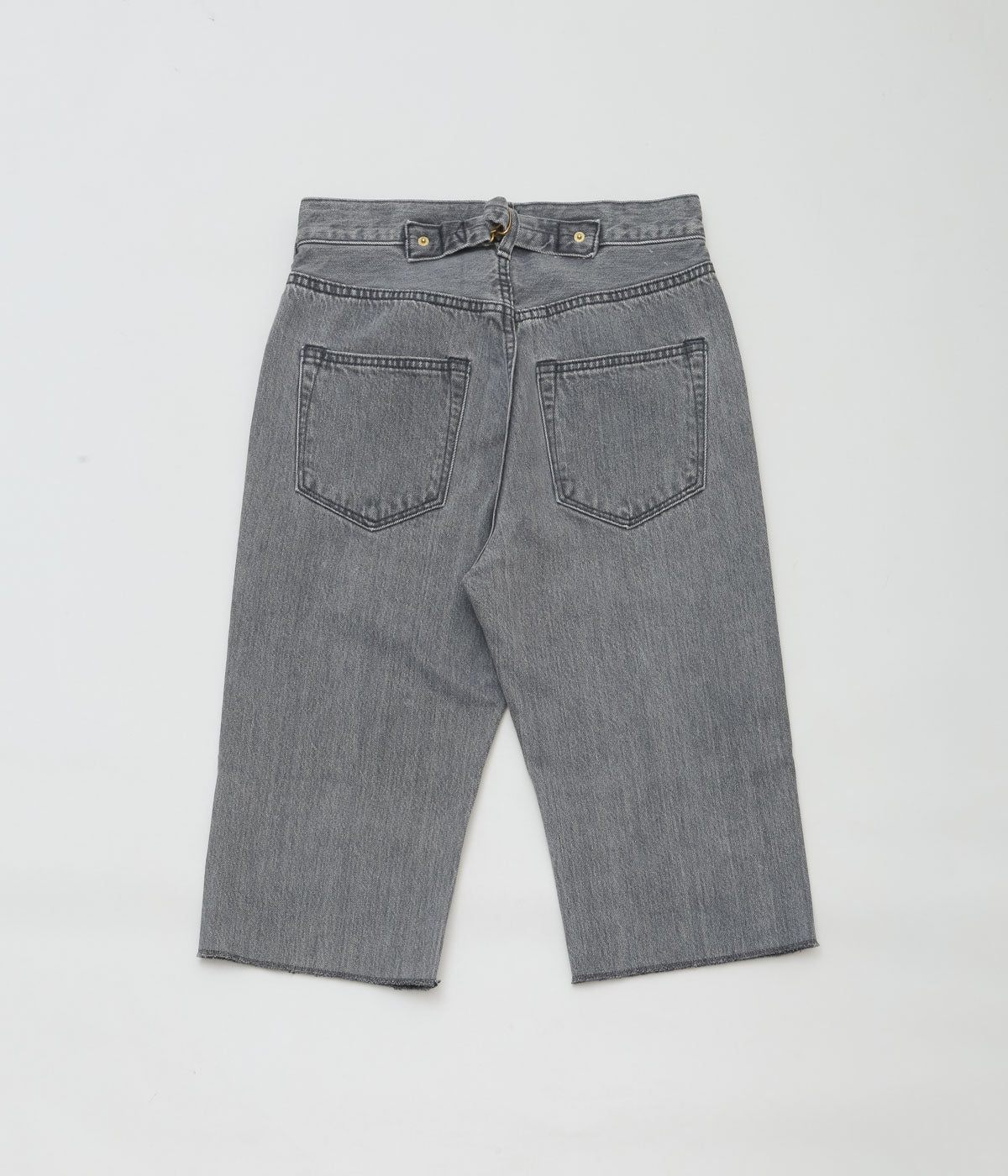 TU ES MON TRESOR ''THE EMERALD JEAN SHORT'' (SOLID BLACK 3YEAR)