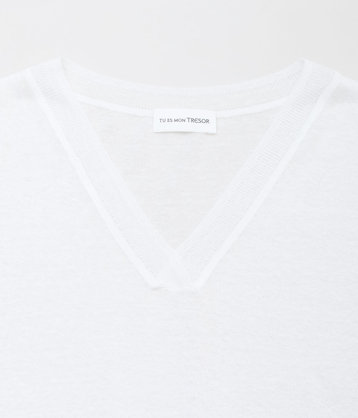 TU ES MON TRESOR ''V-NECK LINEN KNIT VEST'' (WHITE)