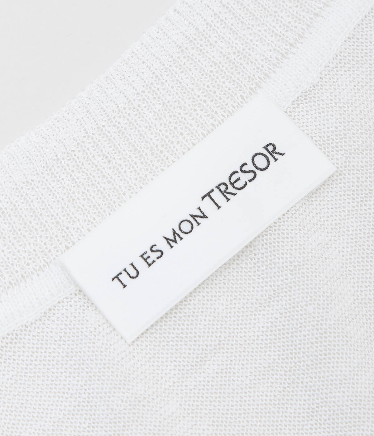 TU ES MON TRESOR ''V-NECK LINEN KNIT VEST'' (WHITE)