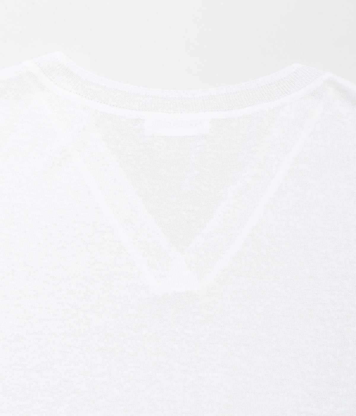 TU ES MON TRESOR ''V-NECK LINEN KNIT VEST'' (WHITE)