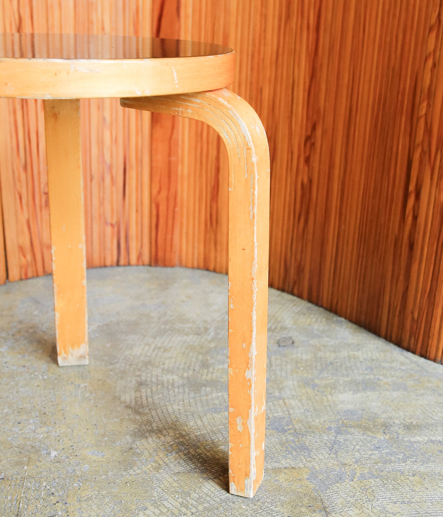 VINTAGE FUNITURE ''106【ALVAR AALTO】STOOL 60 BLACK LINOUEM 50s'' (NATURAL)