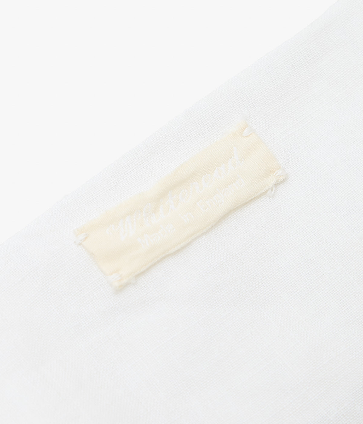 WHITEREAD ''DRAPED SIDES TOP SHIRT'' (SALT)
